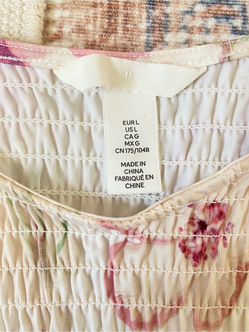 H&M NWOT Smocked Floral Maxi Dress | Boho Summer Wedding Guest | Size L - Picture 8 of 12